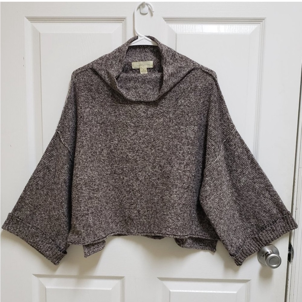 Band of Gypsies Sweater Womens XS Oversized Black Cowl Neck 3/4 Cuff Sleeve Crop
